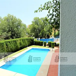 https://playamar-torremolinos-piscina-y-playa-parking-gratis-en.es-andalucia.com